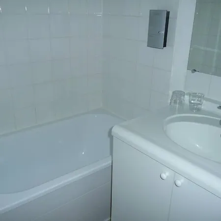 Apartment Dans Aux Pieds Des Pistes Génos